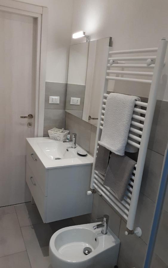 House Passarotti, 21 Apartman Bologna Kültér fotó